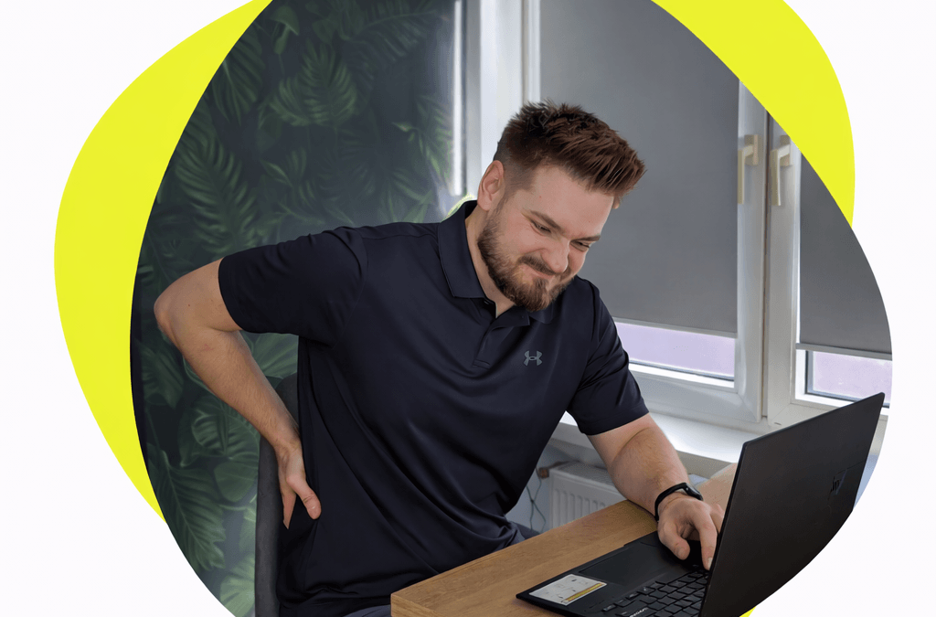 ból pleców przy siedzeniu przy komputerze